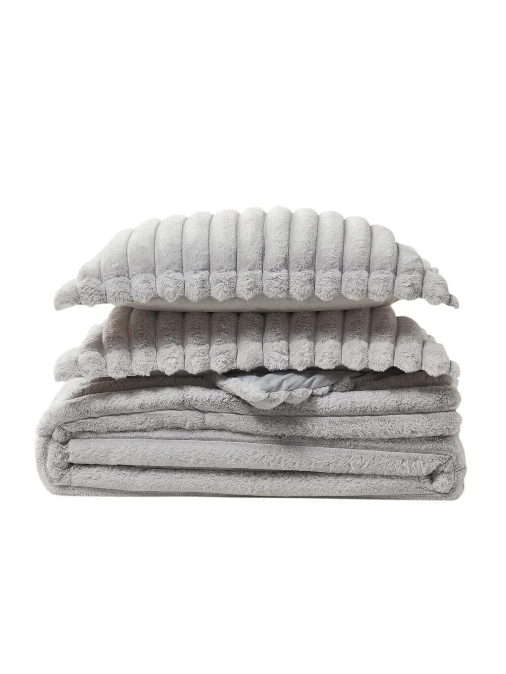 Member's Mark 3-Piece Channel Faux Fur Comforter Set, Full/Queen
